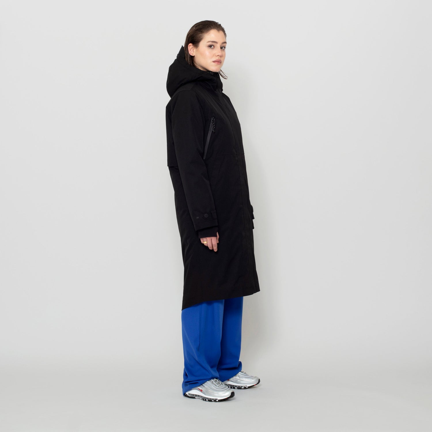 TAL | deep black