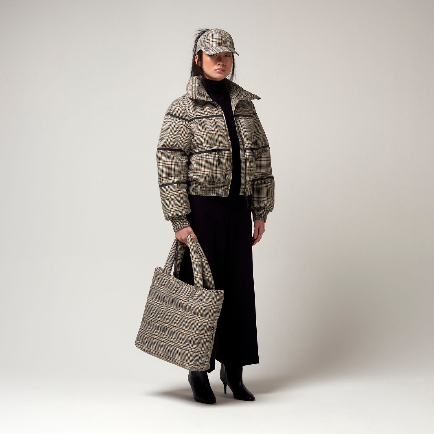 HEMISPHERE | classic check