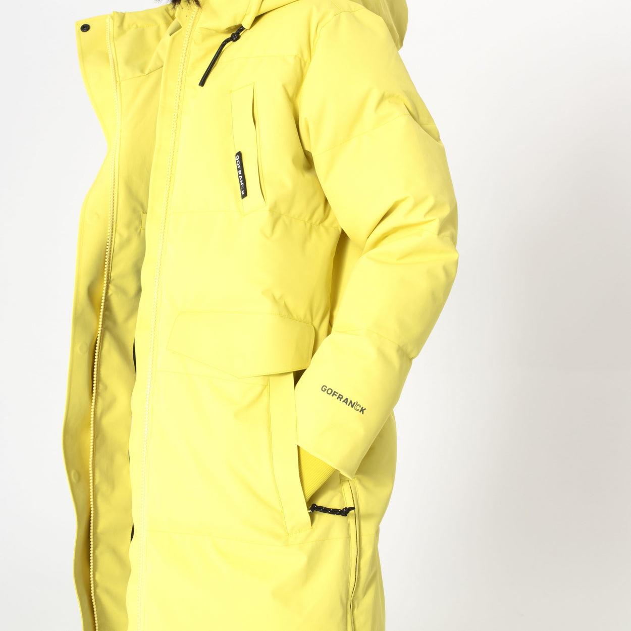 EYE | CELANDINE YELLOW coat sale in yellow, GOFRANCK 2023.