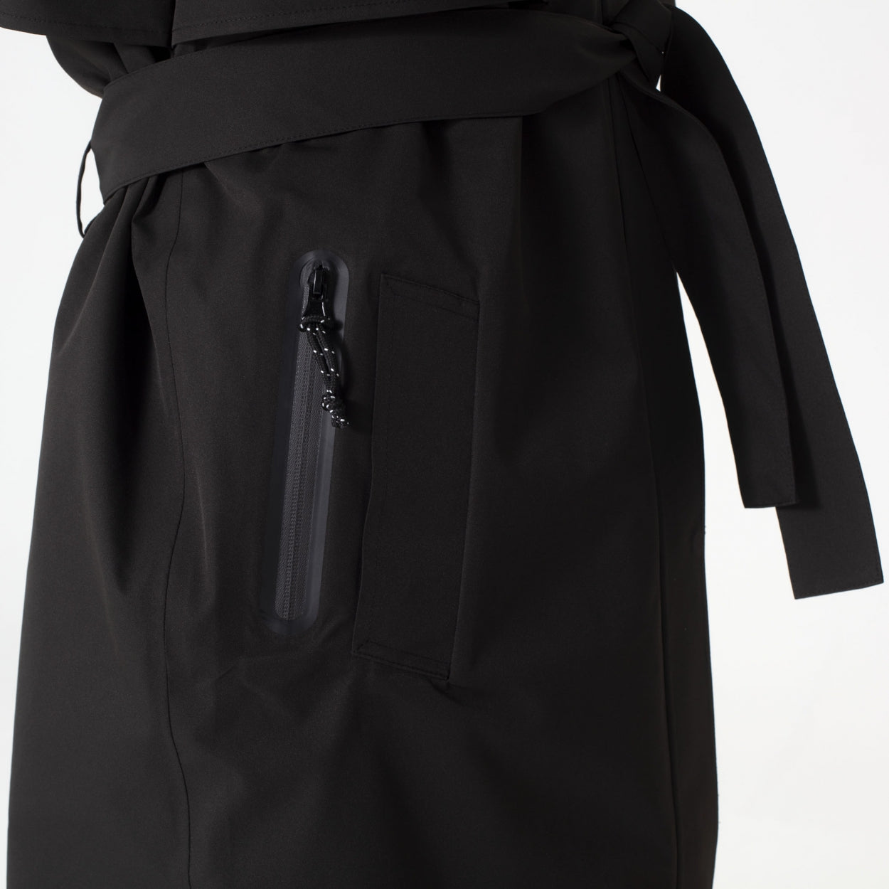 WATERS | DEEP BLACK coat sale in black, GOFRANCK 2023.