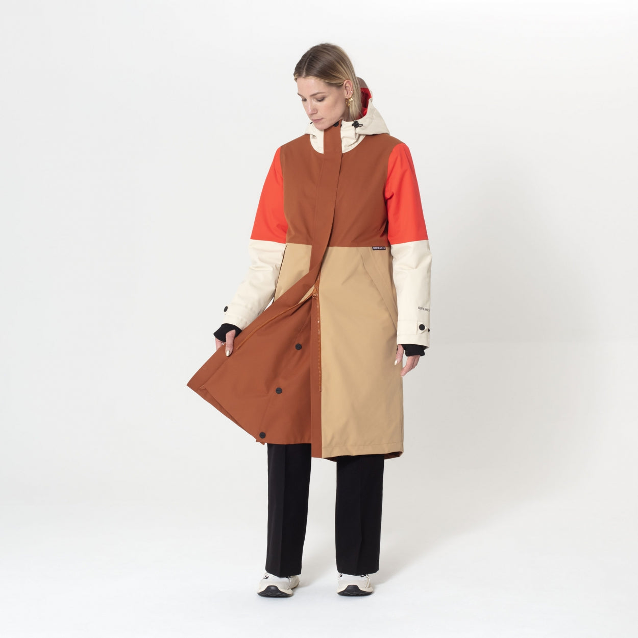 WINDSPEED | TAN MULTI rain jacket sale in orange, brown and white, GOFRANCK 2023.