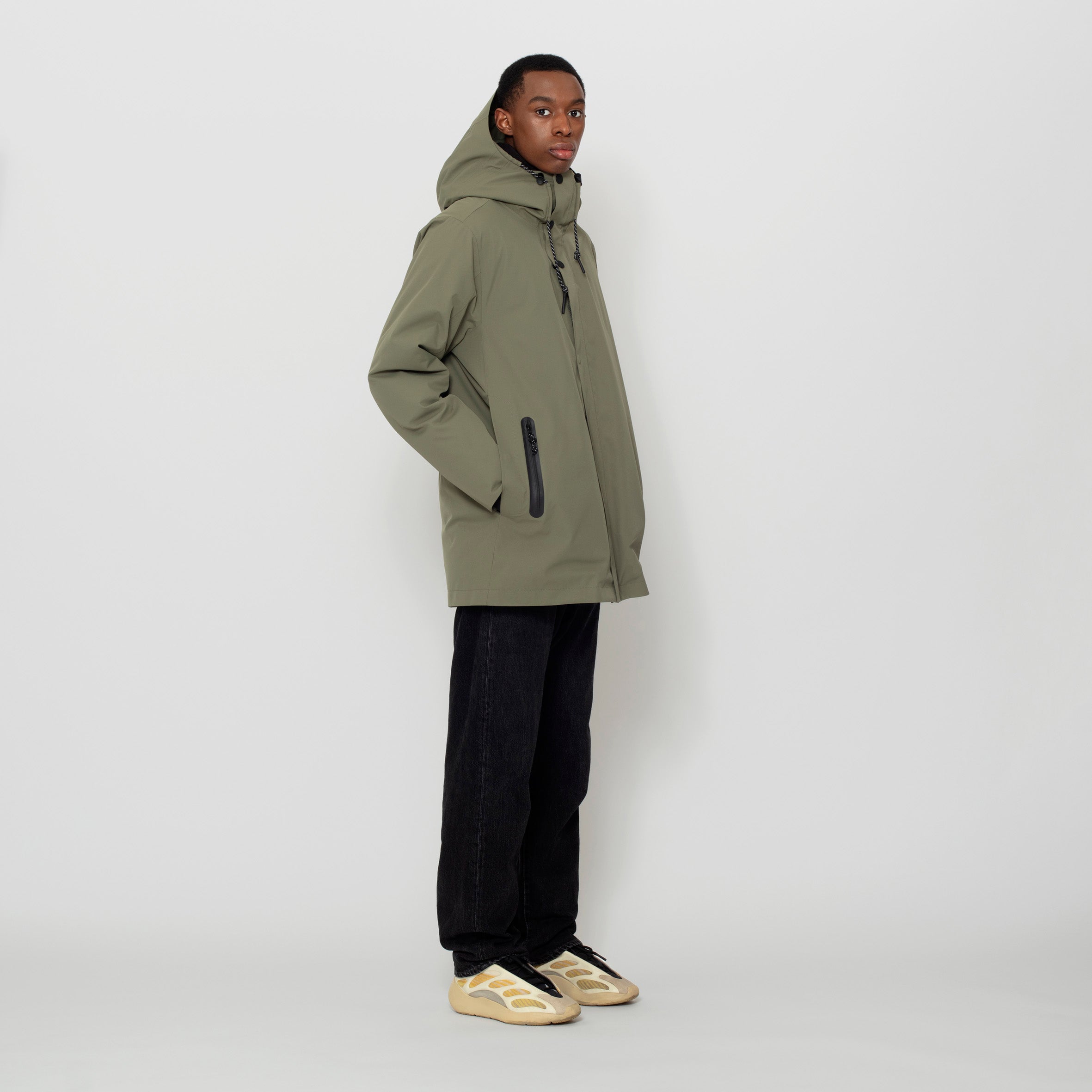 プラークン CORO | deep lichen green – GOFRANCK